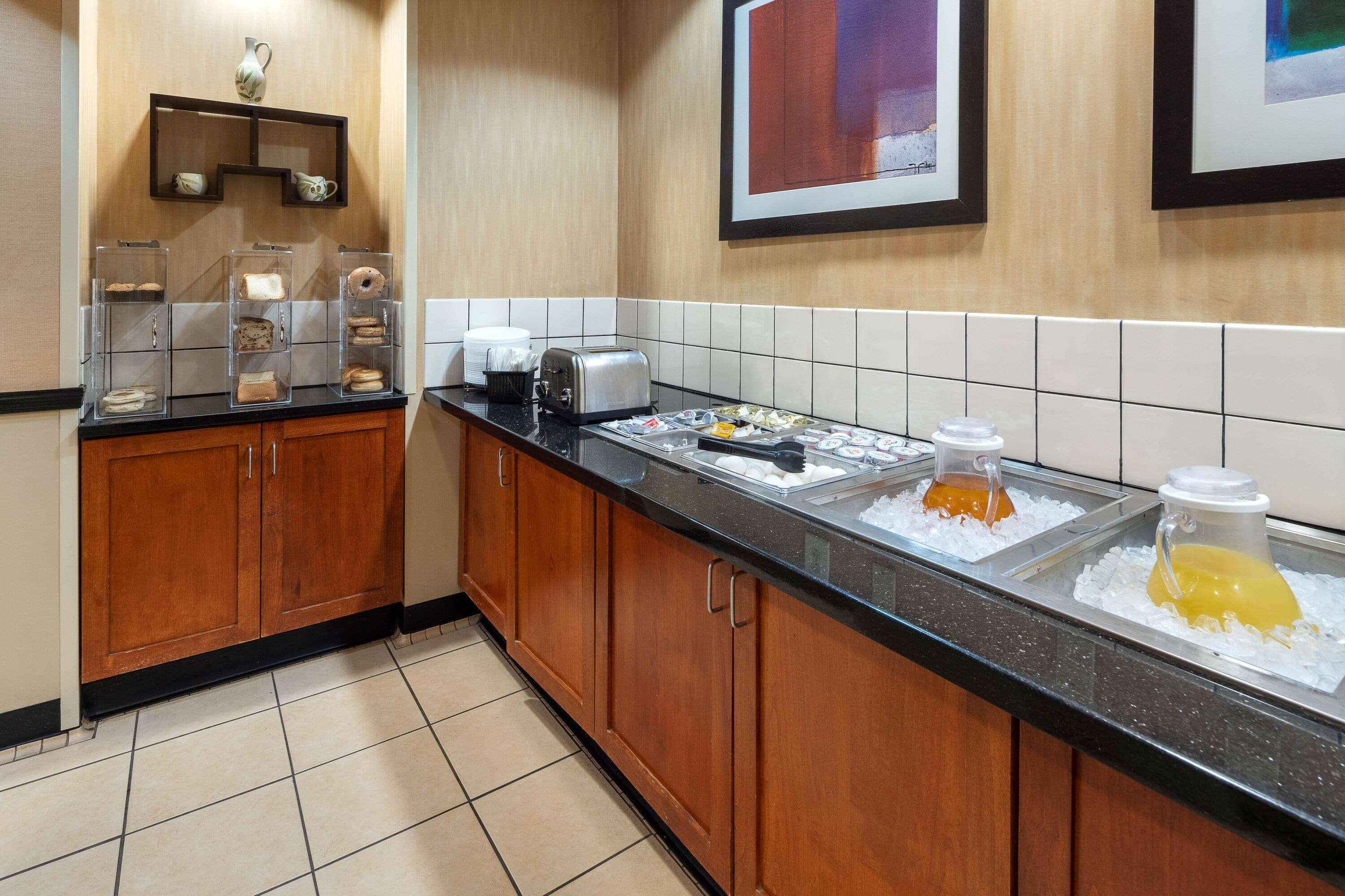 La Quinta By Wyndham Thousand Oaks-newbury Park 3*