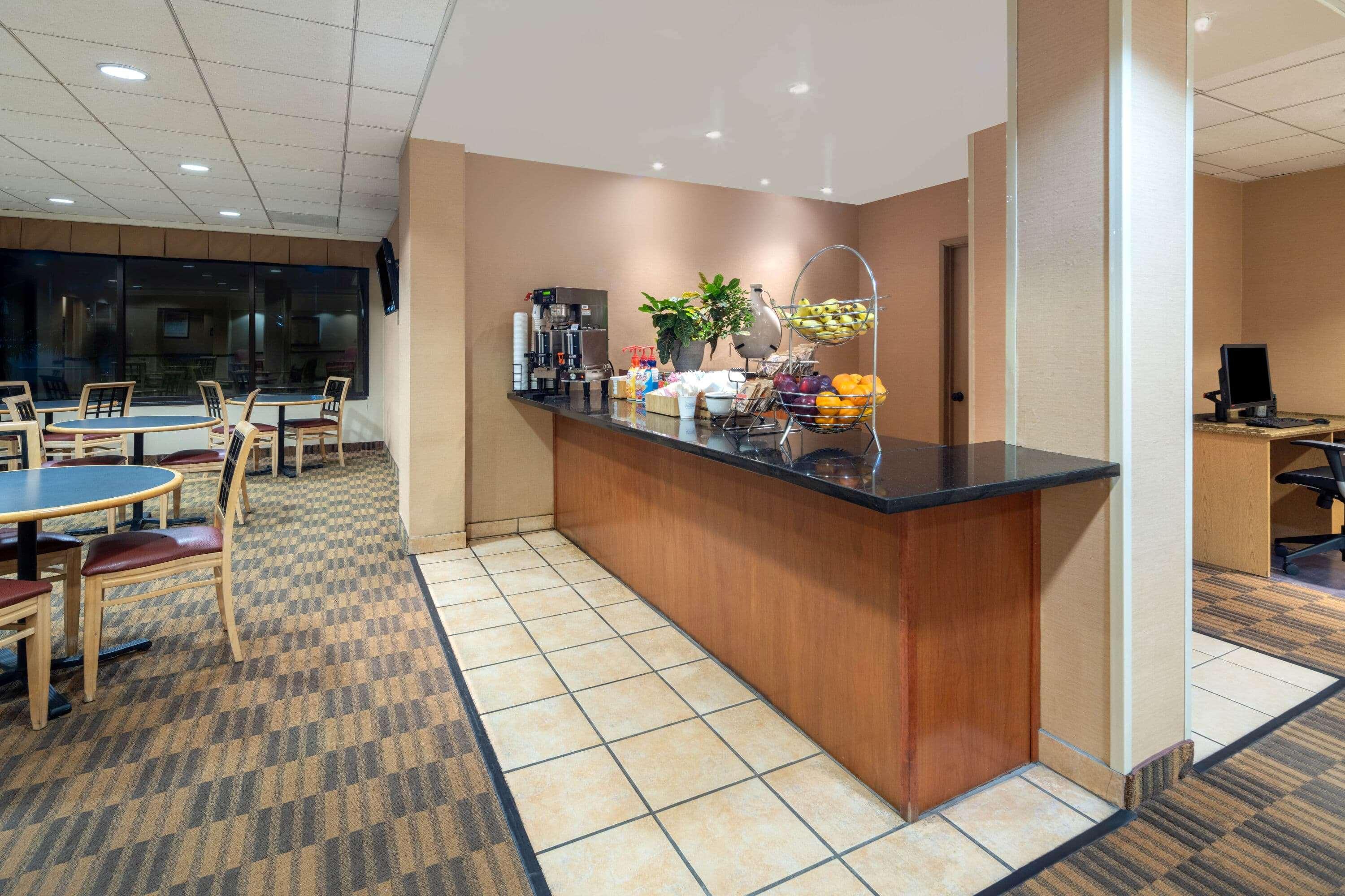 La Quinta By Wyndham Thousand Oaks-newbury Park 3*