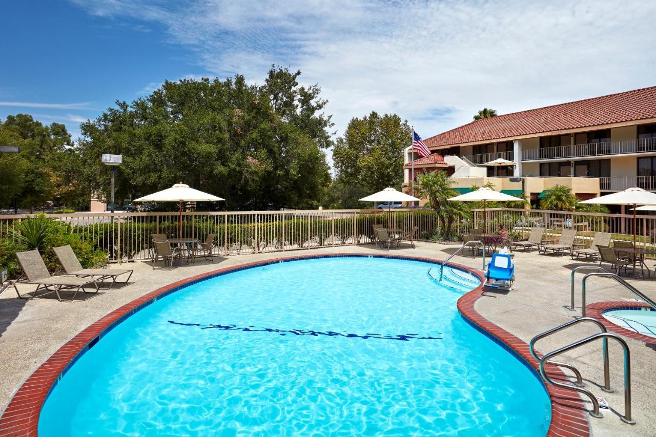 La Quinta By Wyndham Thousand Oaks-newbury Park