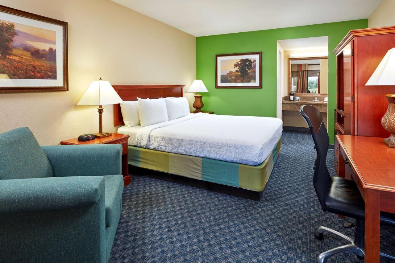 La Quinta By Wyndham Thousand Oaks-newbury Park 3*